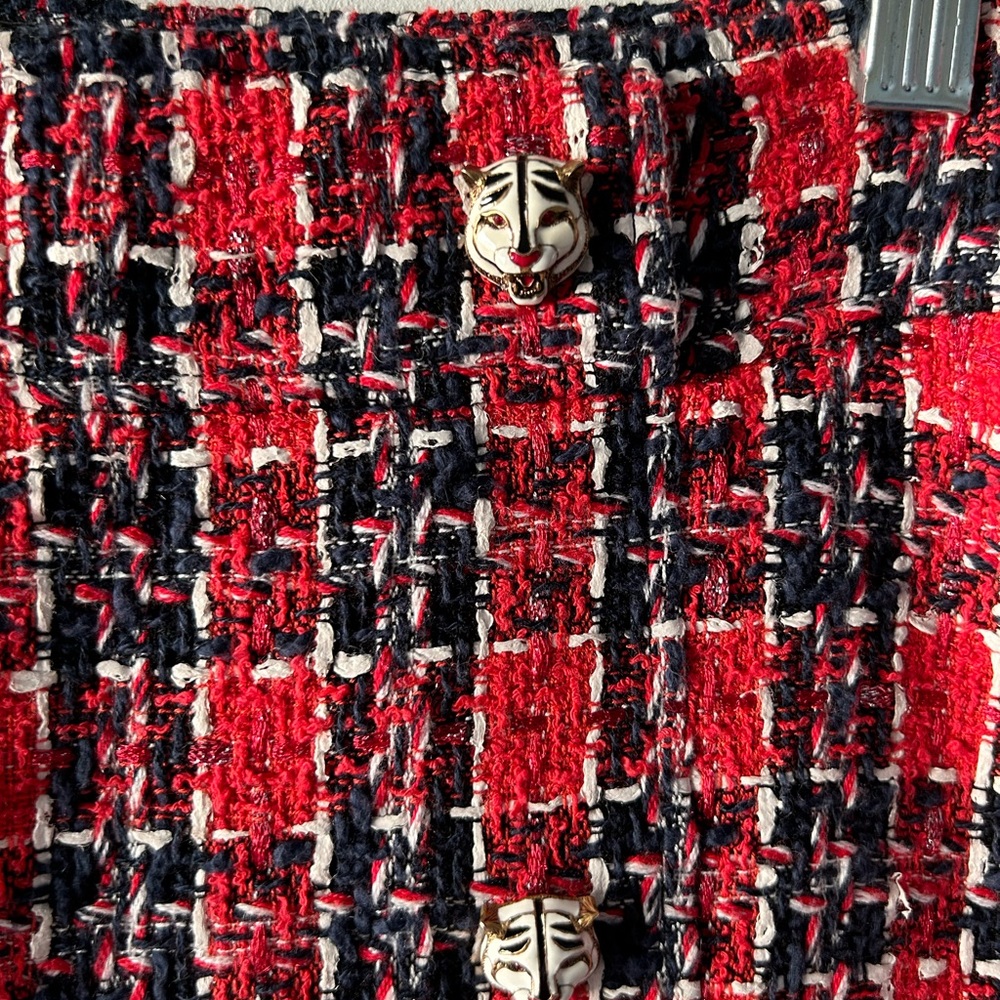 Gucci red and navy tiger button tweed skirt - Picture 2 of 6